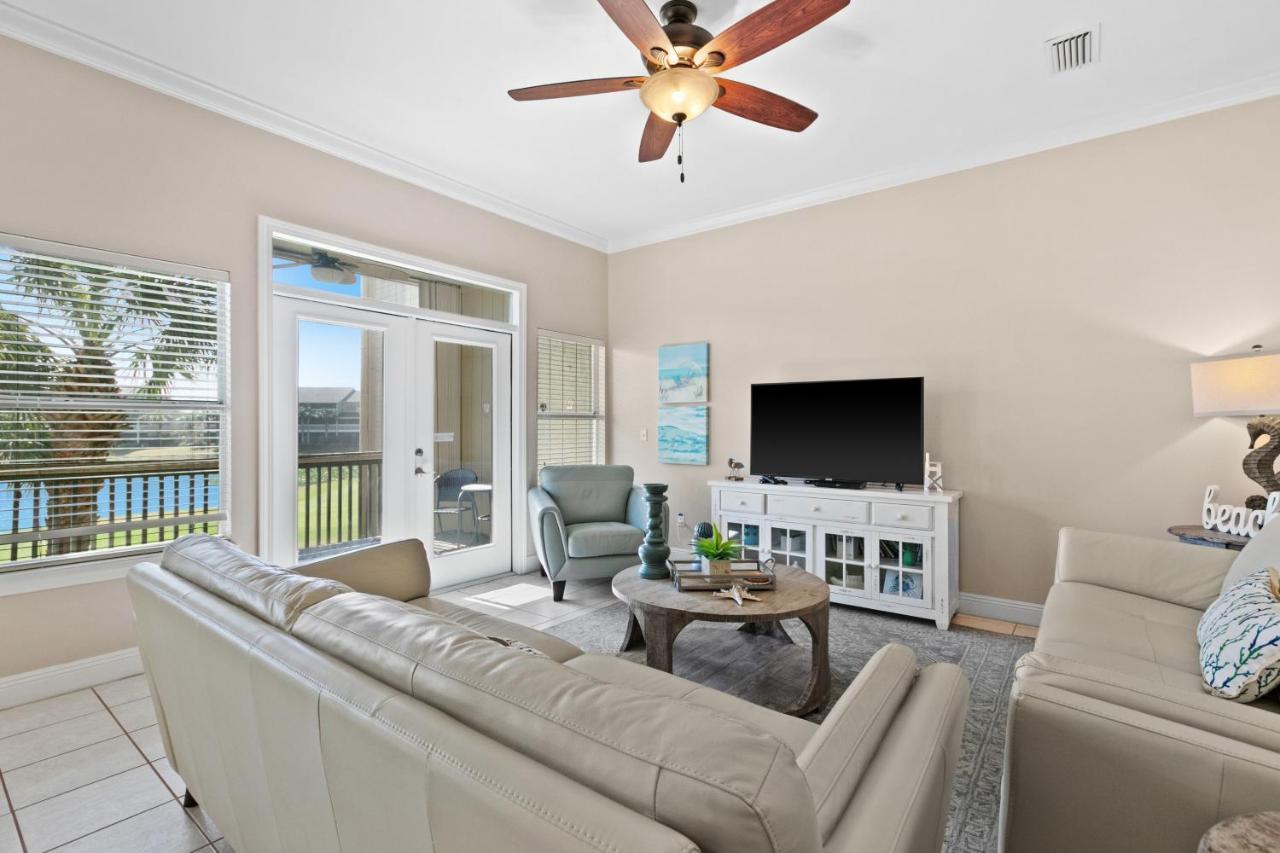 דסטין Seascape Lakefront Villas חדר תמונה